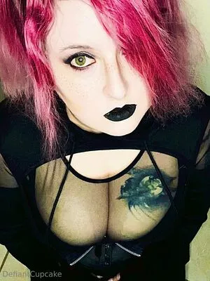 Defiantcupcake OnlyFans Leaked Free Thumbnail Picture - #KIDXlRABS4