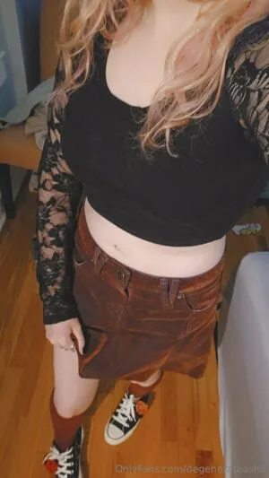 Degenerateashe OnlyFans Leaked Free Thumbnail Picture - #4DsGpDtn6i