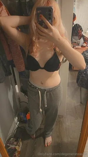Degenerateashe OnlyFans Leaked Free Thumbnail Picture - #4qBoWhvYHZ