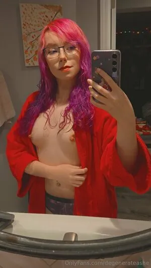 Degenerateashe OnlyFans Leaked Free Thumbnail Picture - #zrloRpi7iU