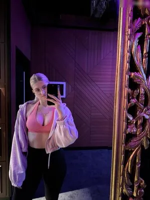 Deineemilia OnlyFans Leaked Free Thumbnail Picture - #FdAiD9X2X7