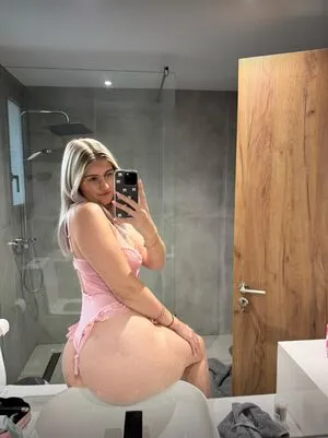 Deineemilia OnlyFans Leaked Free Thumbnail Picture - #fjTJbDKNrg