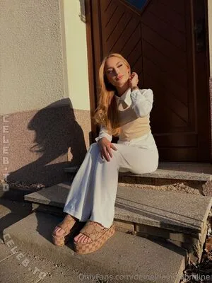 Deinekleineblondine OnlyFans Leaked Free Thumbnail Picture - #F3ibAP2inx