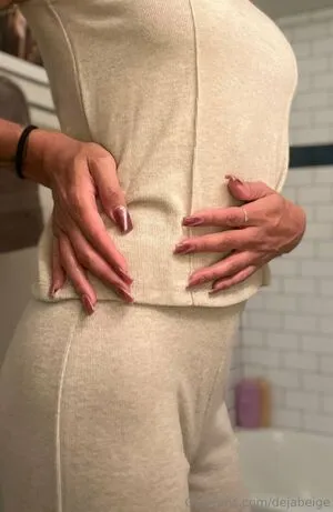 Dejabeige OnlyFans Leaked Free Thumbnail Picture - #S5EtFyR8oX