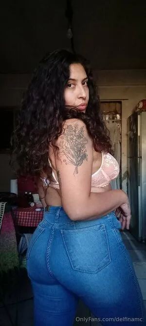 Delfinamc OnlyFans Leaked Free Thumbnail Picture - #rGUAFXq1q6