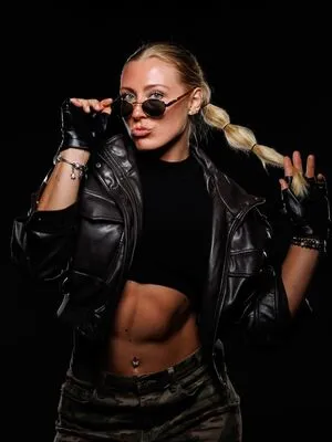 Delia Schweizer OnlyFans Leaked Free Thumbnail Picture - #2s8hgvJdZF