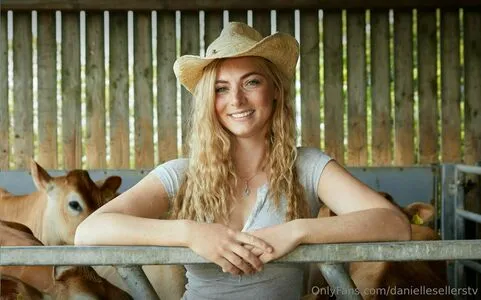 Deliciousdanielleee OnlyFans Leaked Free Thumbnail Picture - #4hR4Cn5sfh