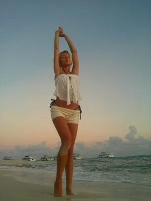 Delilah Belle Hamlin OnlyFans Leaked Free Thumbnail Picture - #5SRs8XnSDI