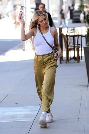 Delilah Hamlin OnlyFans Leaked Free Thumbnail Picture - #4TLDQ7snX7