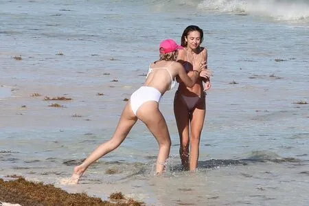 Delilah Hamlin OnlyFans Leaked Free Thumbnail Picture - #dDMO5qOLpr