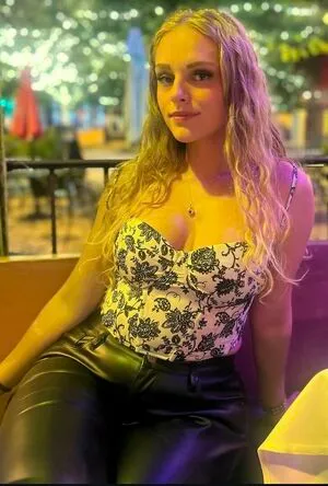 Delilah757 OnlyFans Leaked Free Thumbnail Picture - #5Bfu5sX8D1