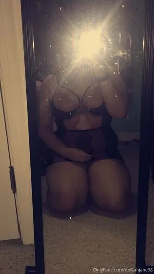 Delilahjane98 OnlyFans Leaked Free Thumbnail Picture - #9W5WoXTFx6