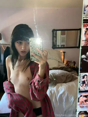 Delilahraige OnlyFans Leaked Free Thumbnail Picture - #vtS5yxTpxC