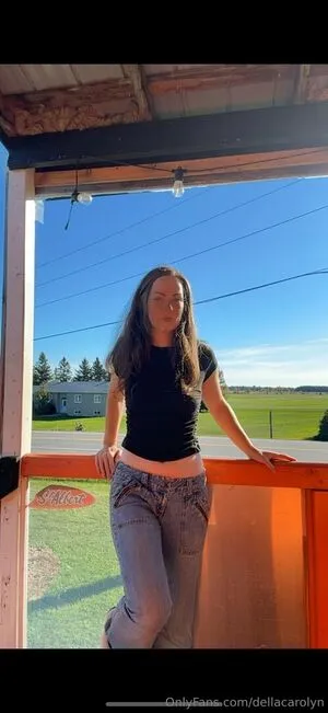 Dellacarolyn OnlyFans Leaked Free Thumbnail Picture - #GeXAOD9RCQ
