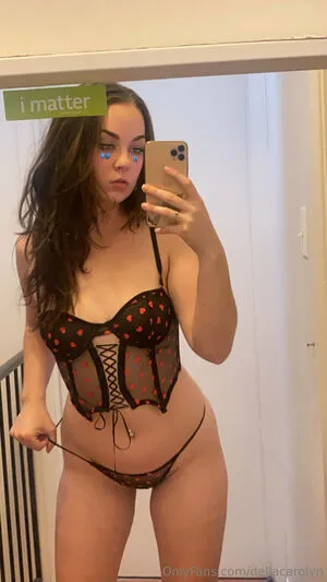 Dellacarolyn OnlyFans Leaked Free Thumbnail Picture - #sfFNuNPJ3O
