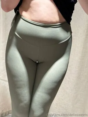 Dellasweet OnlyFans Leaked Free Thumbnail Picture - #yfTdrarCTC