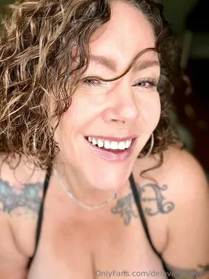 Delovelycurves OnlyFans Leaked Free Thumbnail Picture - #15KrElqoa0
