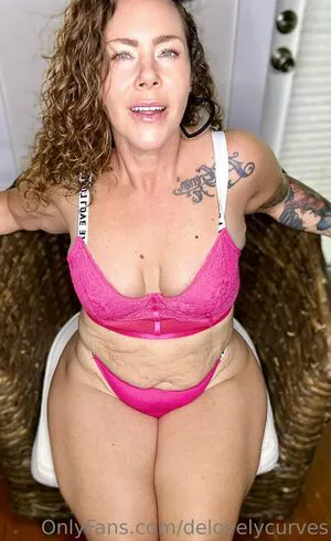 Delovelycurves OnlyFans Leaked Free Thumbnail Picture - #h0YM5BjUTT