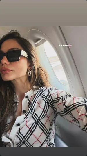 Demet Ozdemir OnlyFans Leaked Free Thumbnail Picture - #mvft2fPIJd