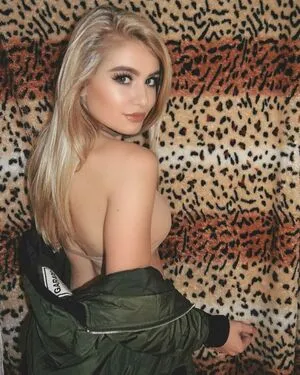 Demi Burnett OnlyFans Leaked Free Thumbnail Picture - #yjplIWlKN5