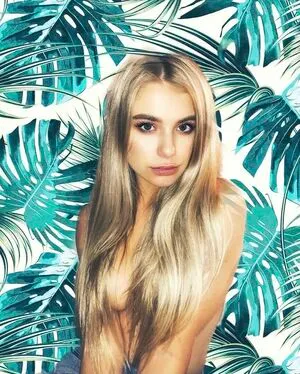 Demi Burnett OnlyFans Leaked Free Thumbnail Picture - #zqRc2G0VNi