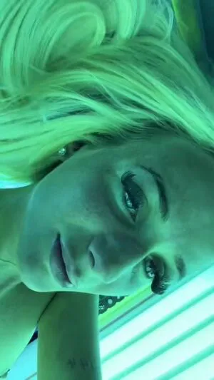 Demi Colahan OnlyFans Leaked Free Thumbnail Picture - #8XkrXIp7gw
