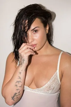 Demi Lavato OnlyFans Leaked Free Thumbnail Picture - #gYIoyMP5Lt