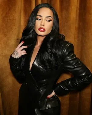 Demi Lovato OnlyFans Leaked Free Thumbnail Picture - #0XASqDyRWD