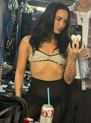 Demi Lovato OnlyFans Leaked Free Thumbnail Picture - #2QJXjN6ESP