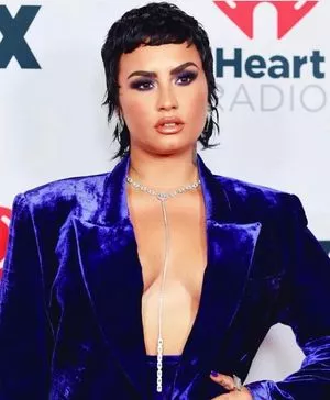 Demi Lovato OnlyFans Leaked Free Thumbnail Picture - #2QdnPJKyLF