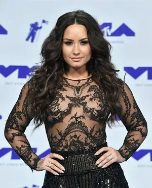 Demi Lovato OnlyFans Leaked Free Thumbnail Picture - #7PIKkF57Wz