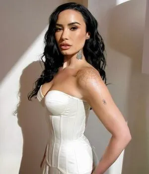 Demi Lovato OnlyFans Leaked Free Thumbnail Picture - #8lEbuiFfmy