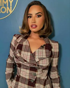 Demi Lovato OnlyFans Leaked Free Thumbnail Picture - #8mrsr2fX2e