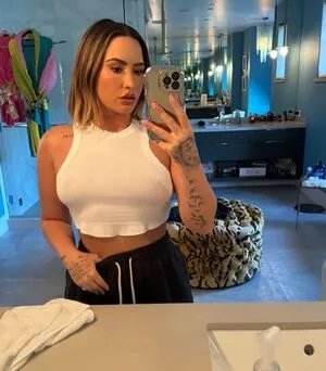 Demi Lovato OnlyFans Leaked Free Thumbnail Picture - #A3dgRHYP6f