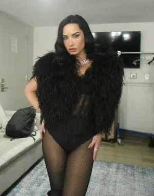 Demi Lovato OnlyFans Leaked Free Thumbnail Picture - #AFiu7rROEy