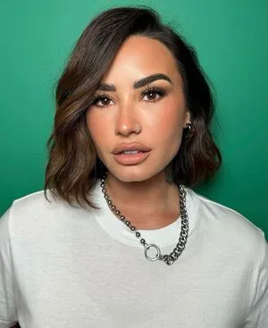 Demi Lovato OnlyFans Leaked Free Thumbnail Picture - #BK1johv1jL