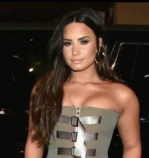 Demi Lovato OnlyFans Leaked Free Thumbnail Picture - #C4f7gaSCOr