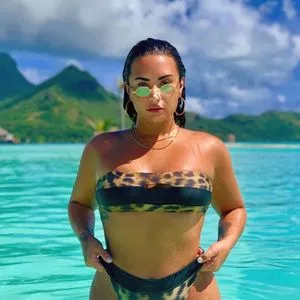 Demi Lovato OnlyFans Leaked Free Thumbnail Picture - #COzFZL7vep