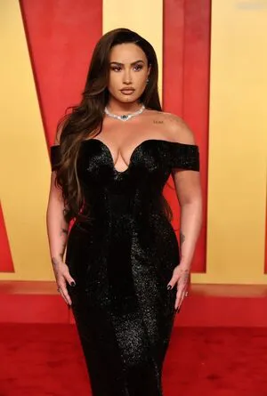 Demi Lovato OnlyFans Leaked Free Thumbnail Picture - #DEcaihUvbp