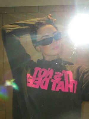 Demi Lovato OnlyFans Leaked Free Thumbnail Picture - #DPadUbZfww