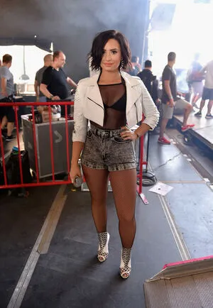 Demi Lovato OnlyFans Leaked Free Thumbnail Picture - #FeHx1duzyE