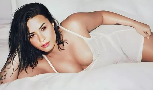 Demi Lovato OnlyFans Leaked Free Thumbnail Picture - #FrtNAjnHXd