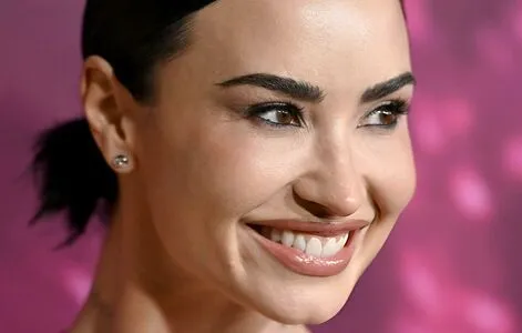 Demi Lovato OnlyFans Leaked Free Thumbnail Picture - #I1P3B0EgqV