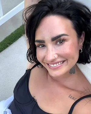 Demi Lovato OnlyFans Leaked Free Thumbnail Picture - #IafjSibMmY