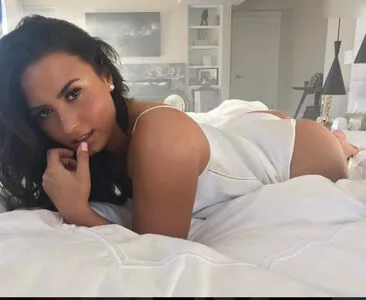 Demi Lovato OnlyFans Leaked Free Thumbnail Picture - #LT0CM1bBNZ