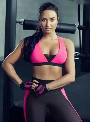 Demi Lovato OnlyFans Leaked Free Thumbnail Picture - #LgcaLCCm37