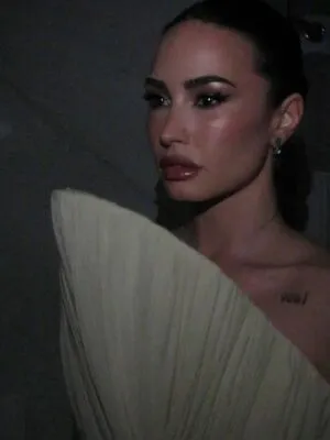 Demi Lovato OnlyFans Leaked Free Thumbnail Picture - #Q1GYSPjfR7