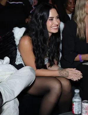 Demi Lovato OnlyFans Leaked Free Thumbnail Picture - #R3F5MpKPqO