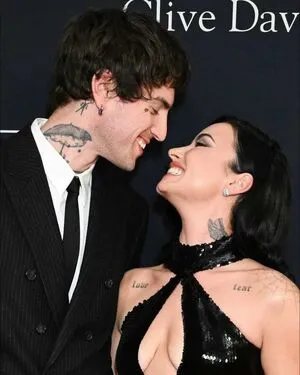 Demi Lovato OnlyFans Leaked Free Thumbnail Picture - #UJVSBWHWLd