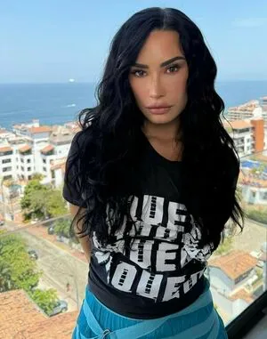Demi Lovato OnlyFans Leaked Free Thumbnail Picture - #XgBVhiA4ZU